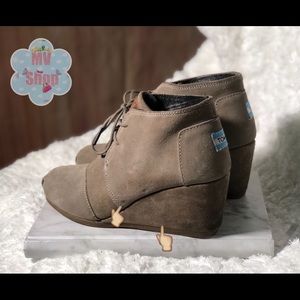 Toms Booties